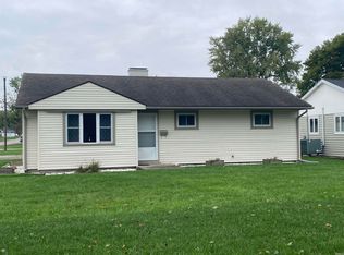 701 Heaston St, Winchester, IN 47394