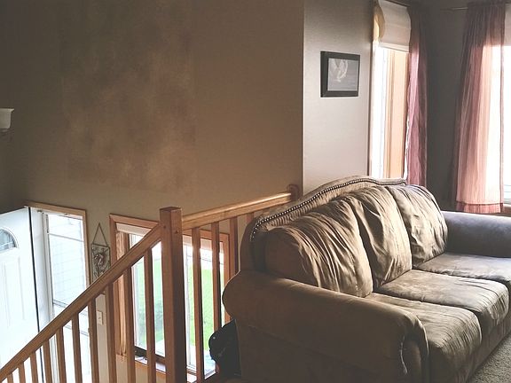 Living room/ Main entrance