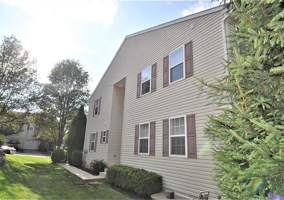 1st image of 6872 Lincoln Dr