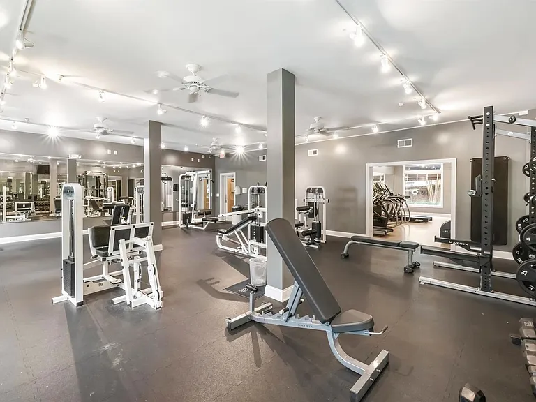 760 Walker Sq #3C — Photo 39
