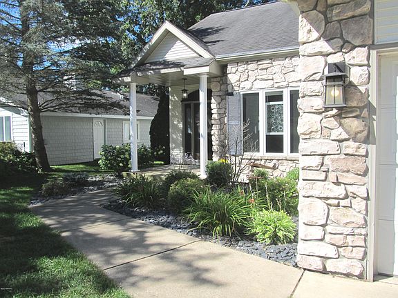 2nd image of 1168 N Eagle Lake Dr