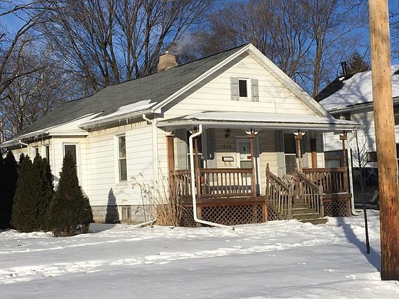 3rd image of 1214 N Roosevelt Ave