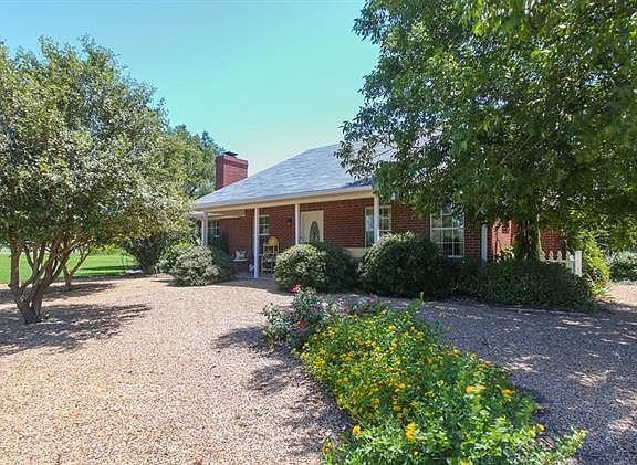 2nd image of 5160 County Road 4102