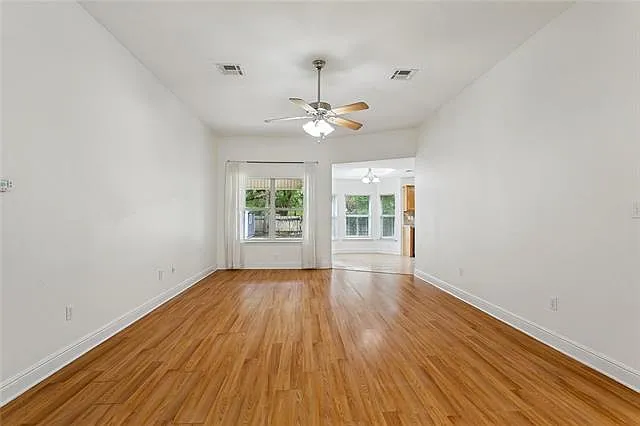 59445 Spring Dr — Photo 2