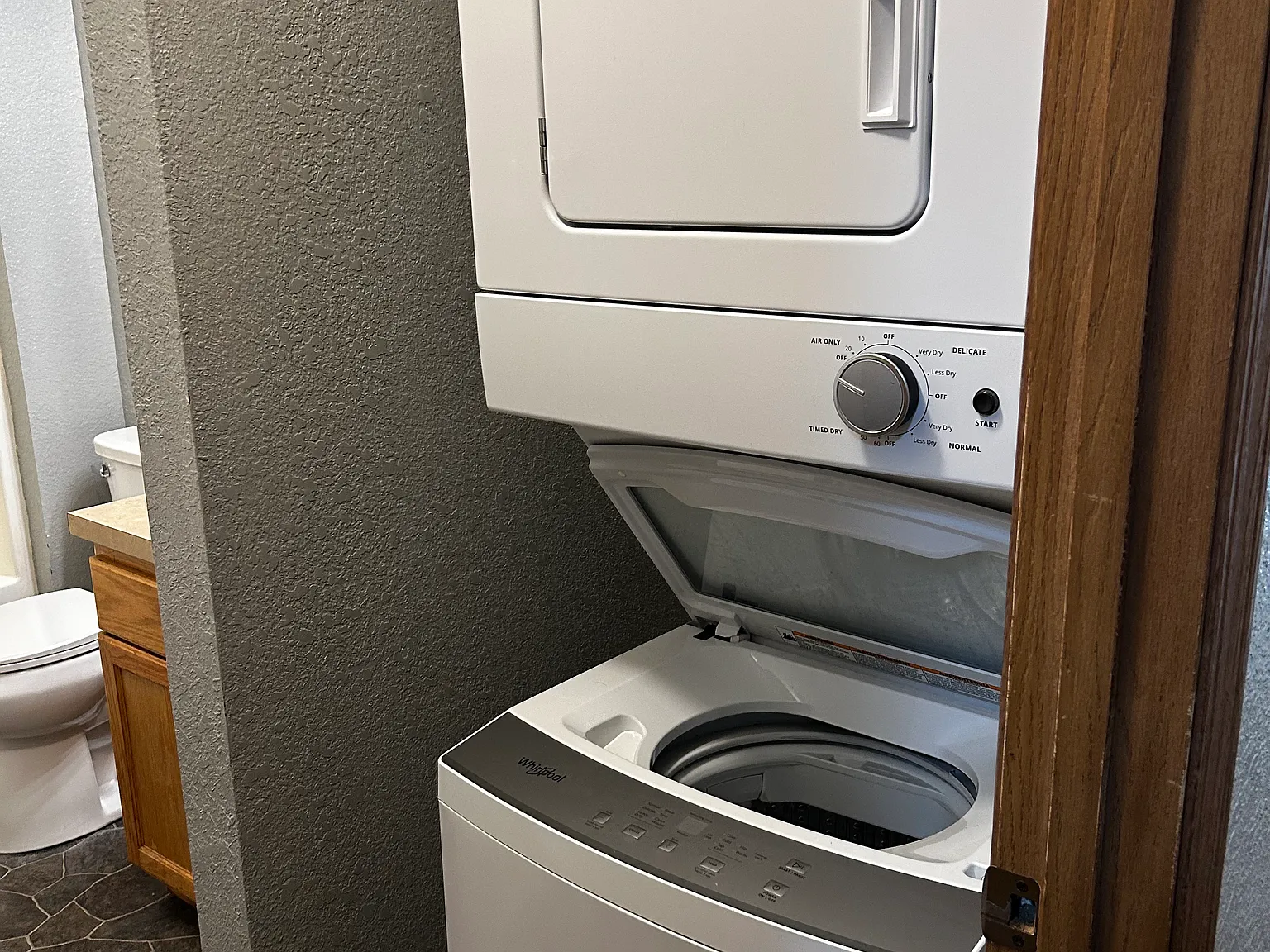 2 bed, 951 sqft, $1,200 — Photo 3