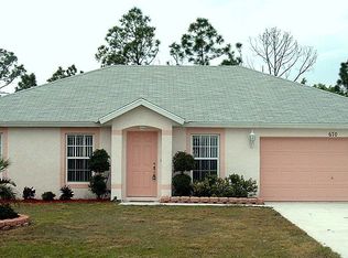 670 NW Kingston St, Port Saint Lucie, FL 34983