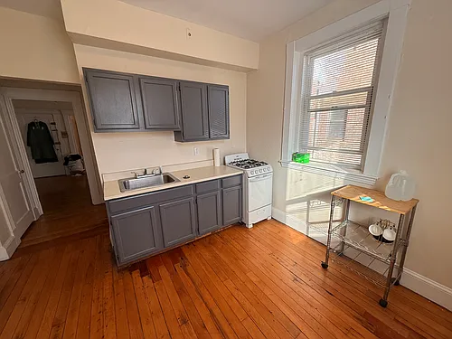 215 Harvard Ave Photo 1