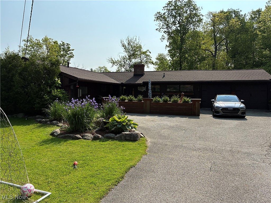 13339 Hickory St, Chesterland, OH 44026 | Zillow