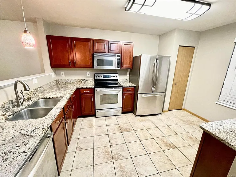 308 Falling Leaf Way — Photo 16