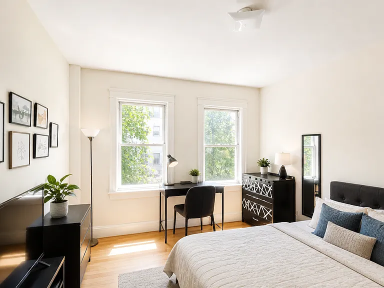 27-29 Glenville Ave #1 — Photo 10