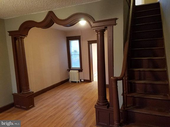 3rd image of 3025 Weikel St