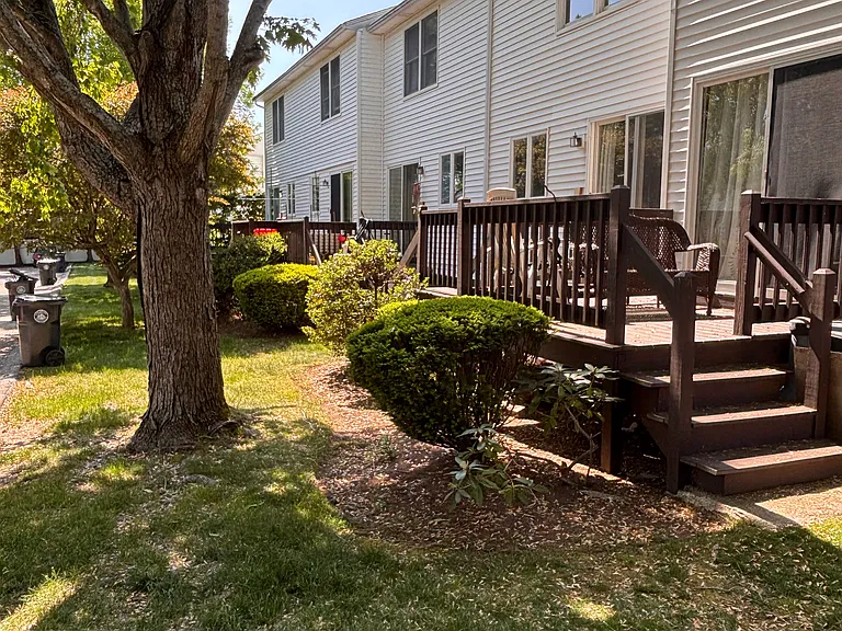 15 Packard Ave #104 — Photo 13