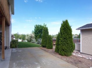 2662 Michelle St, Pocatello, ID 83201
