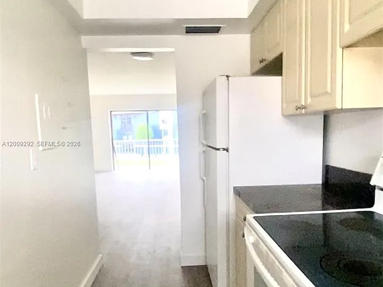 7324 SW 82nd St #B206 — Photo 7