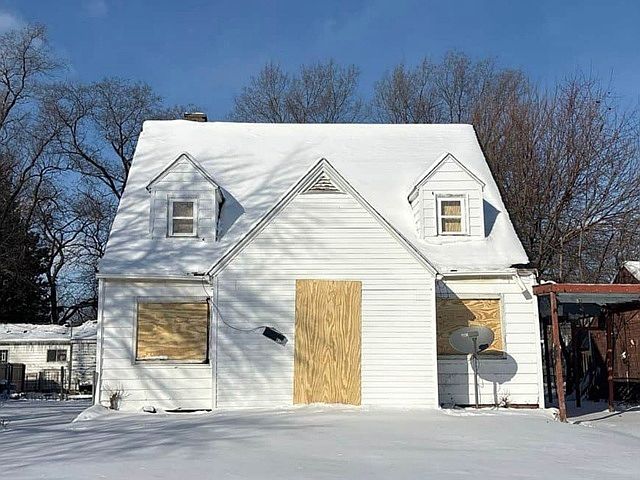 2nd image of 412 Louisiana Ave