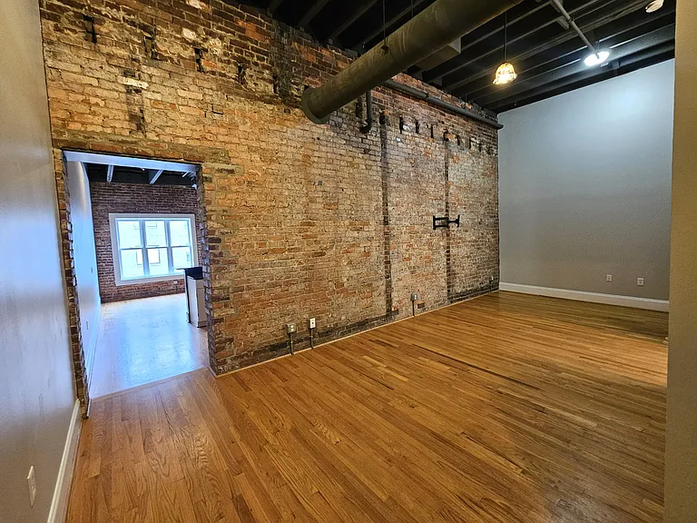 1417 Market St #35 — Photo 3