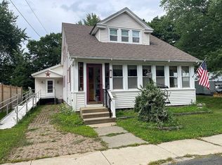 77 Newton St, Greenfield, MA 01301