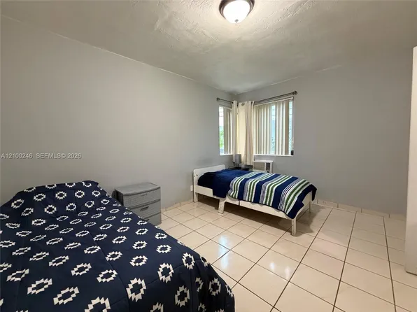 821 Jefferson Ave #5, Miami Beach, FL 33139