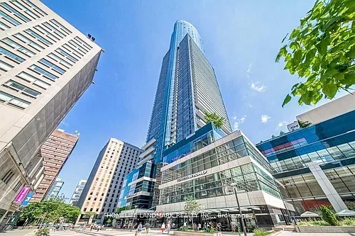 386 Yonge St Photo 1