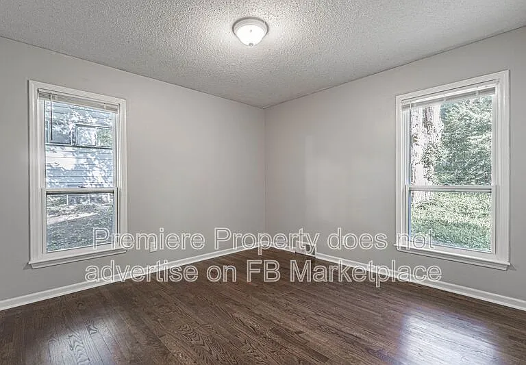 9010 E 75th St — Photo 10