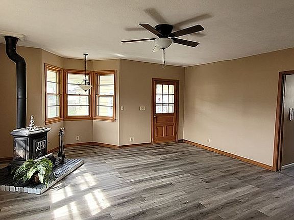 3rd image of 3015 S Millwood Ave