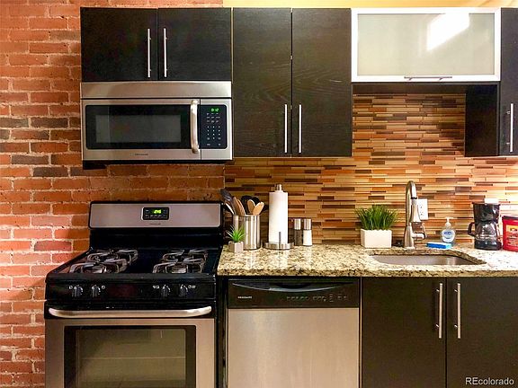 5th image of 909-909 Park Ave W #919