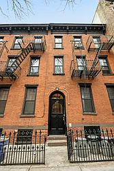 14th St  at 421 14th Street in Park Slope