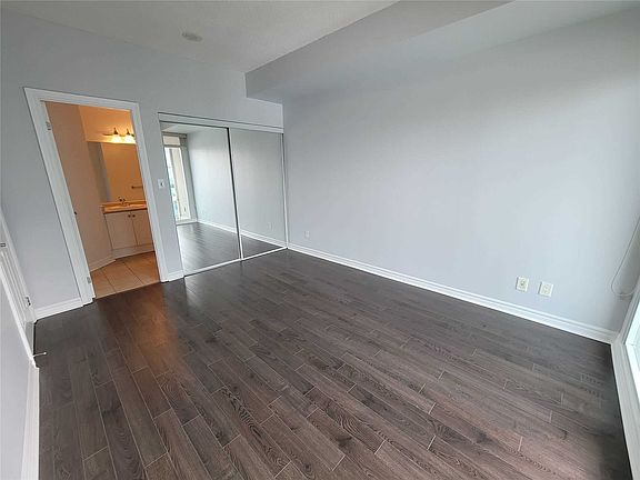 4th image of 3504 Hurontario St #3505