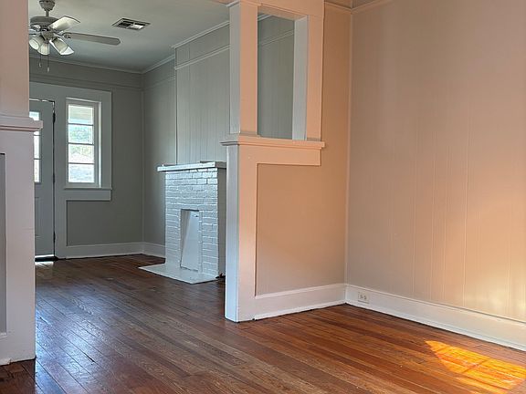 5th image of 4910 Loyola Ave