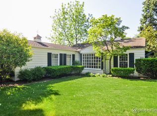 501 Ryan Pl, Lake Forest, IL 60045