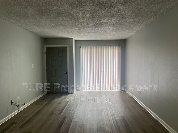 2nd image of 2985 SE 55th Ave APT C