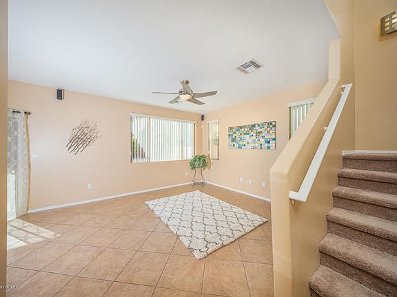 3rd image of 1607 W Blue Horizon St