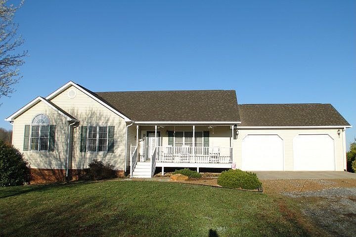1st image of 234 Pecan Wood Dr