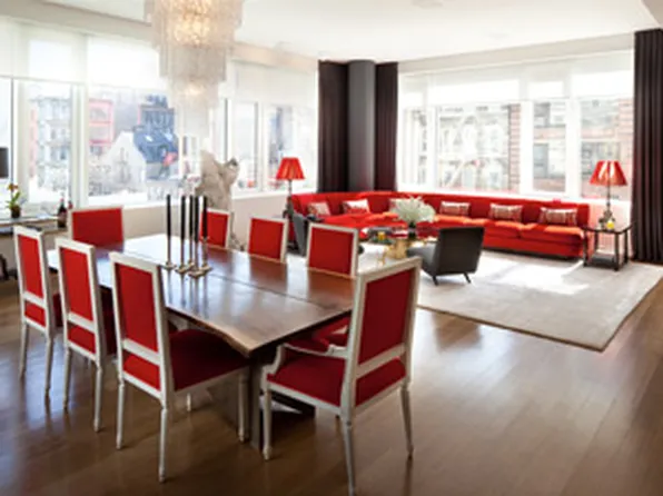 350 West Broadway image 1 of 10