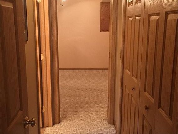 4th image of 10490 Carrie Dr