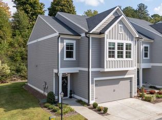 137 Millers Ln, Calhoun, GA 30701