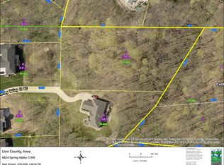 6824 Spring Valley Ct NE, Cedar Rapids, IA 52411