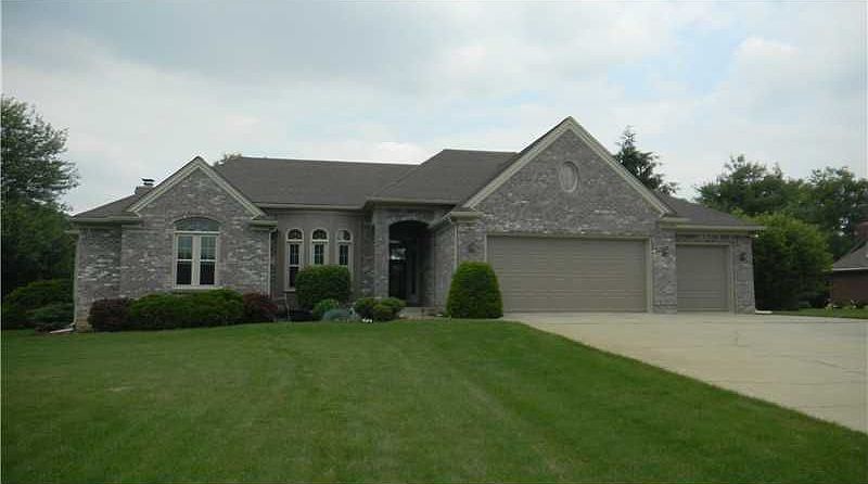 1st image of 9859 N Briarway Ln