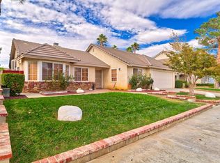 2757 Dearborn Ave, Palmdale, CA 93551