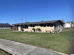 1511 W 6th St, Port Angeles, WA 98363