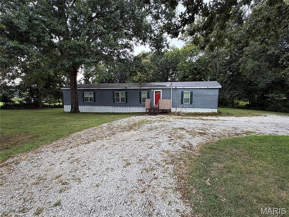 1st image of 165 Schaper Rd