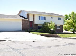 5105 Cable Ave, Cheyenne, WY 82009