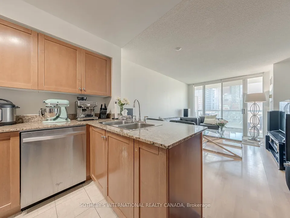 313 Richmond St E #1264