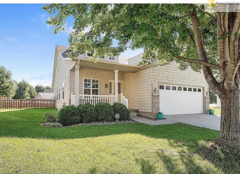 1st image of 10950 Whispering Ln