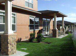 9431 Canyon Dr NW #C26-C27, Quincy, WA 98848