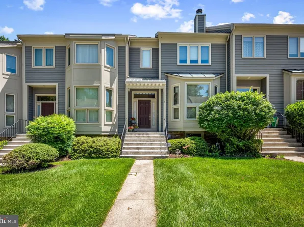 9 Hurdleford Ct, Baltimore, MD 21209