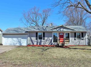 945 38th Ave, East Moline, IL 61244