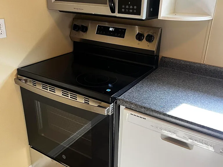 2708 Riedling Dr #3 — Photo 8