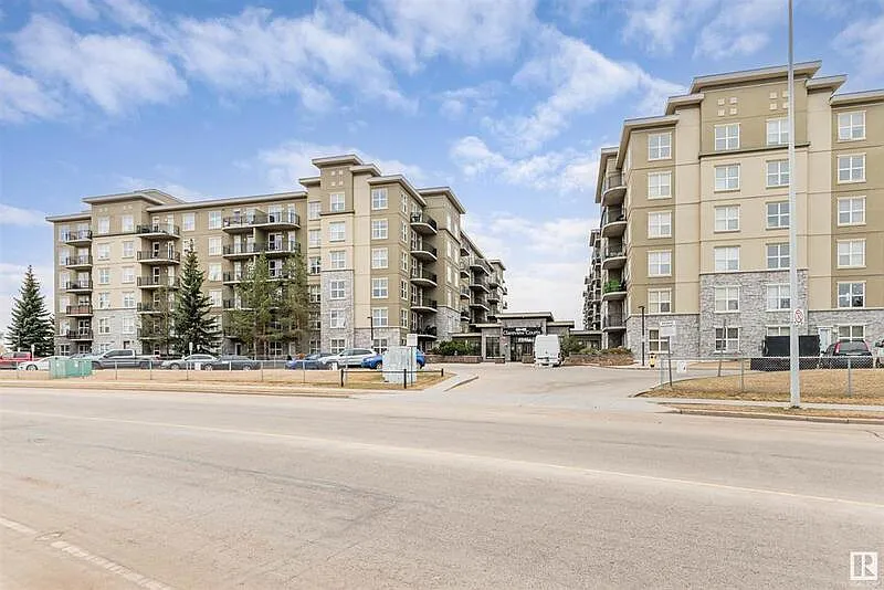 Building Photo - 4245 139th Ave NW #2-202
