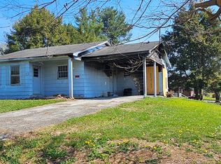 205 Greever Ave, Chilhowie, VA 24319